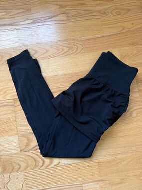 Athleta Elation 2-in-1 7/8 Tight Skirt Leggings XS Black High Rise Athleisure